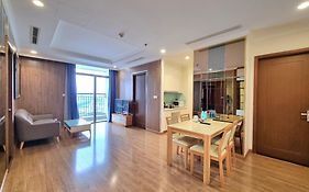 Premium Vinhomes Landmark Apartment